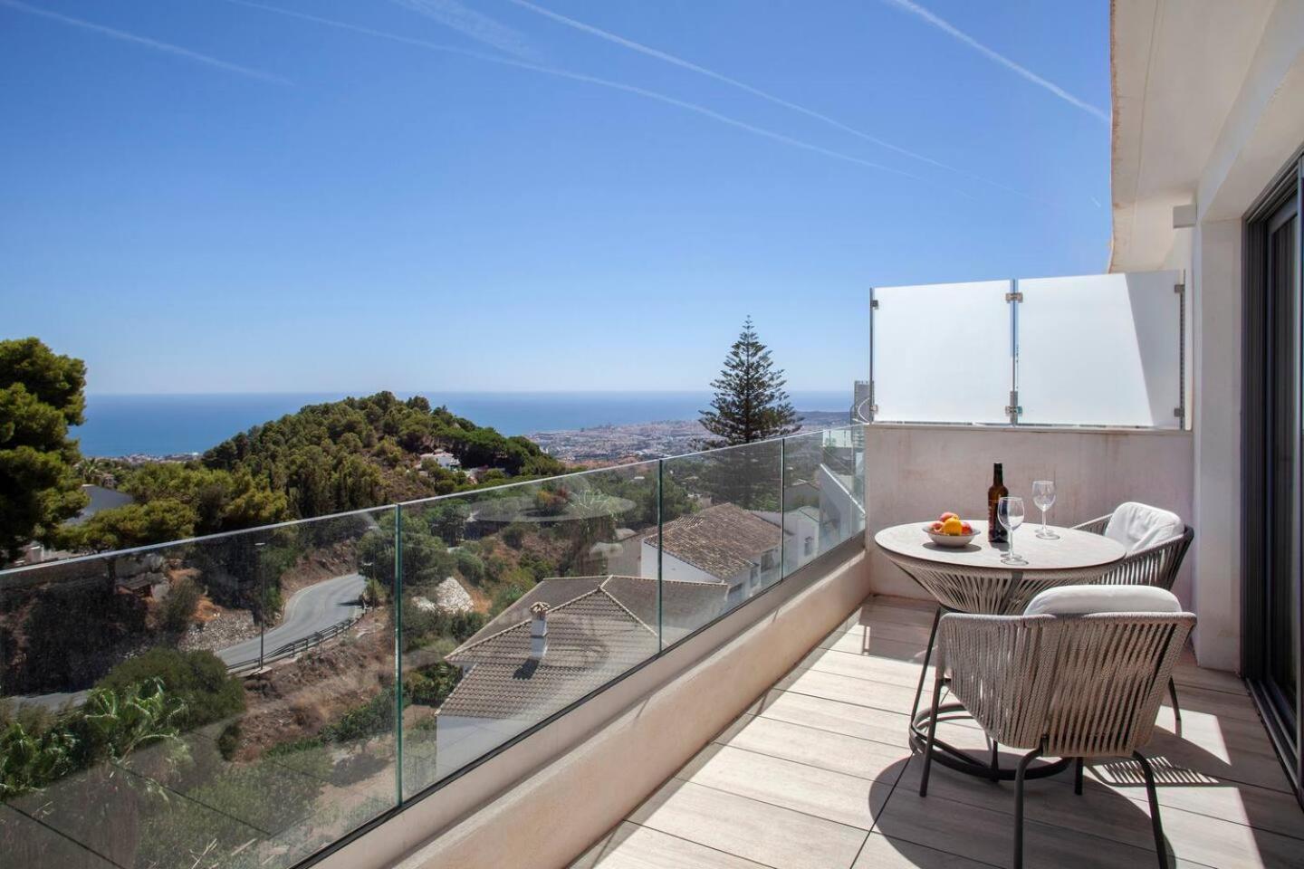 Spectacular New Apartment With Incredible Sea Vie Mijas Eksteriør billede